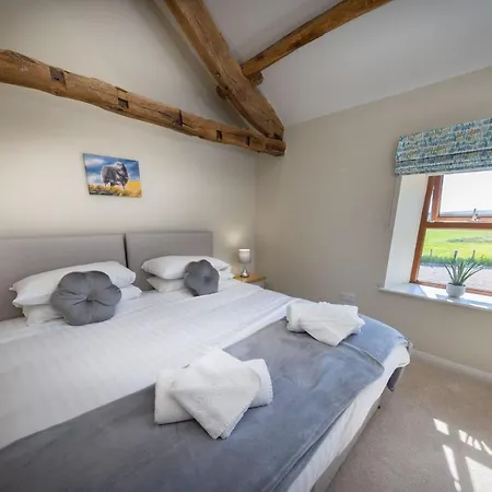 The Farmhouse, Sebergham, Spacious Family Or Group In A Rural Setting Close To Caldbeck Ferienhaus