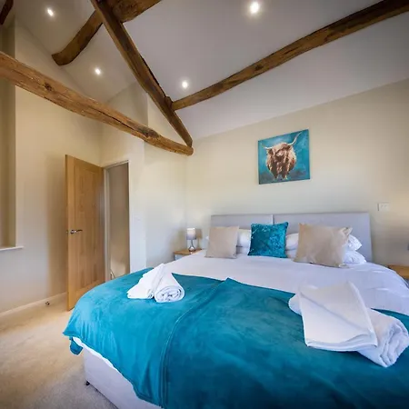 Semesterbostad The Farmhouse, Sebergham, Spacious Family Or Group In A Rural Setting Close To Caldbeck *